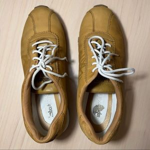 Timberland Women's Wheat Tan Leather Low Top Sneakers, Size 7.5